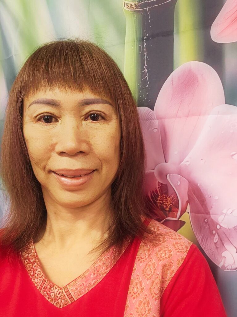 Masseurin 01 | Smile Sabaidee - Thai Massage in Thun