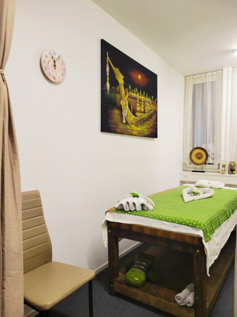 Studio Massageraum 05 | Smile Sabaidee - Thai Massage in Thun
